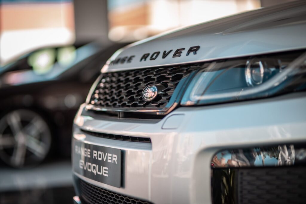 Picture of a Range Rover Evoque as a company car for fleet insurance